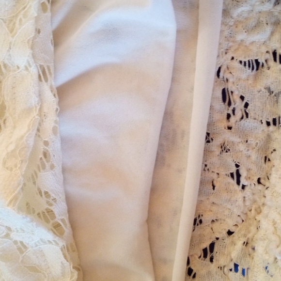 Zara lace embroidered crochet spaghetti strap crop top - Picture 5 of 8